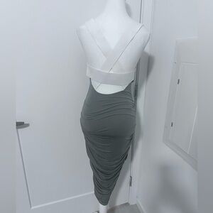 bailey 44 dress medium grey and white cross back